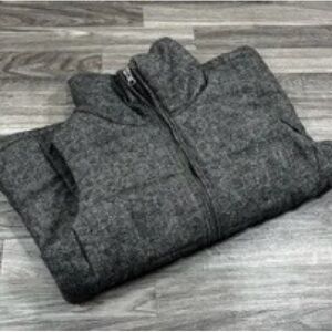 Old Navy Charcoal Quilted Vest